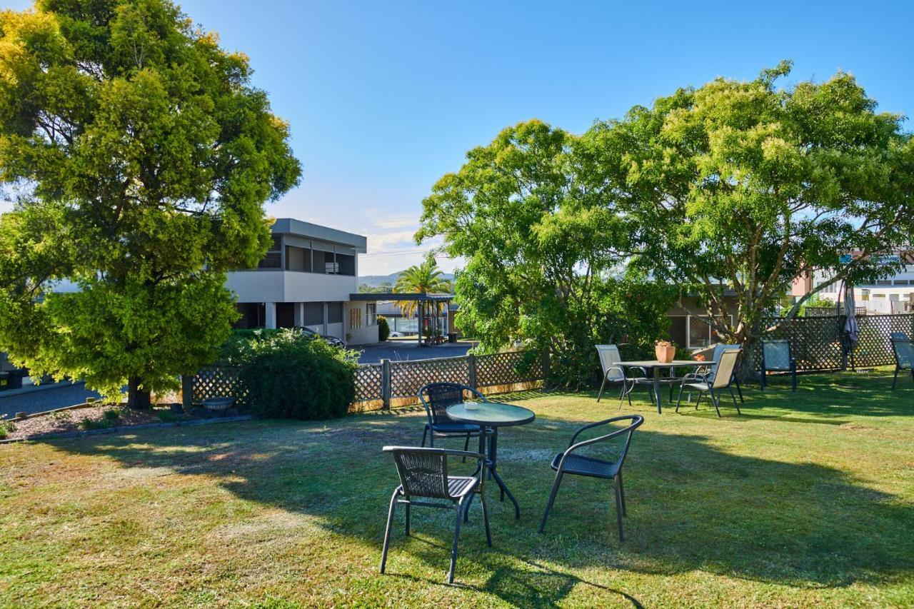 Wingham Motel エクステリア 写真